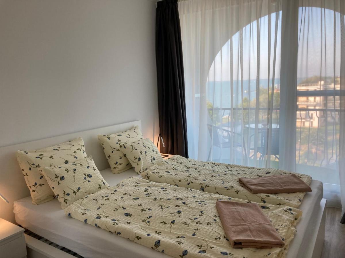Vizparti Apartman Siofok Luaran gambar